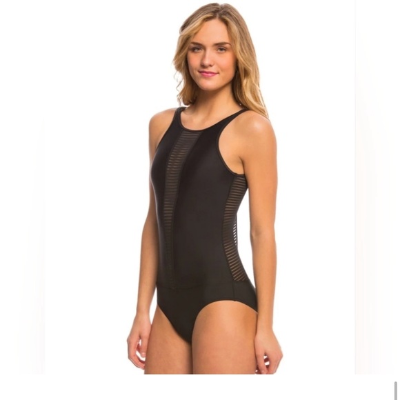 Bodyglove one piece swimsuit - Picture 2 of 6